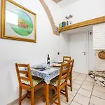 Santa Maria Maggiore\'S Home Near Termini Station